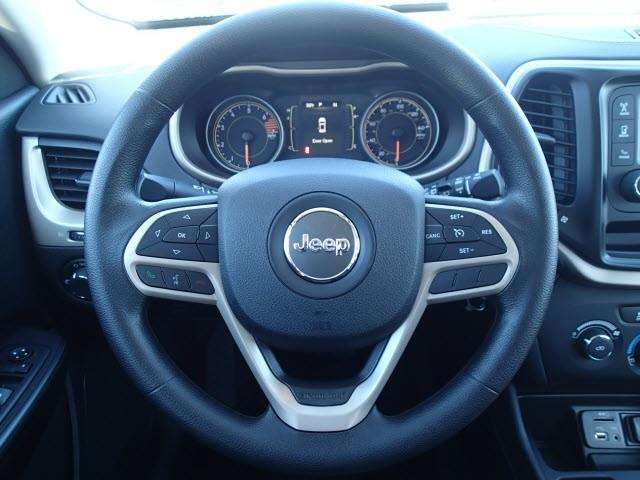 Jeep Cherokee 2017 photo 9